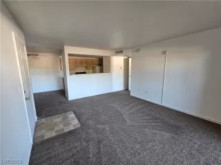 Photo #4: 2547297 Listing 