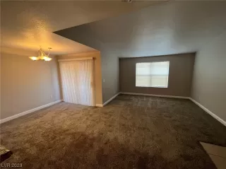 Photo #6: 2547300 Listing 