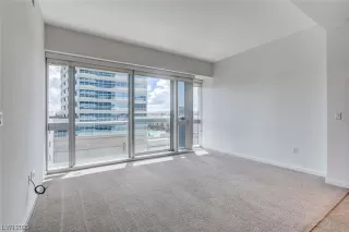 Photo #4: 2547302 Listing 