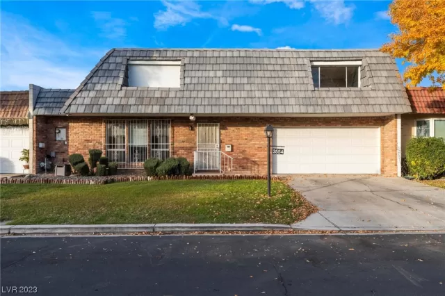 MLS: 2547334 Condo For Sale