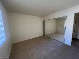 Photo #6: 2547361 Listing 