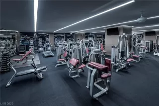 Photo #2: 2547377 Listing 