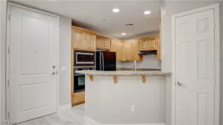 Photo #4: 2547378 Listing 