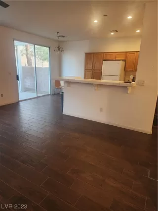Photo #4: 2547391 Listing 