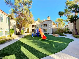 Photo #1: 2547397 Listing