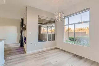 Photo #5: 2547430 Listing 