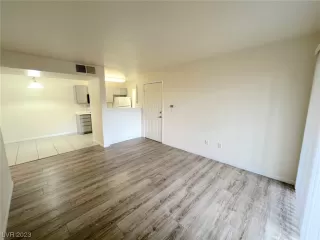 Photo #2: 2547450 Listing 