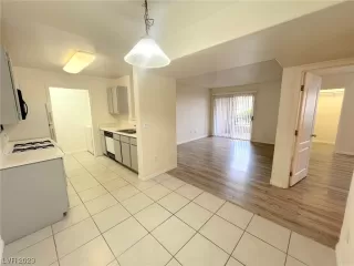 Photo #4: 2547450 Listing 