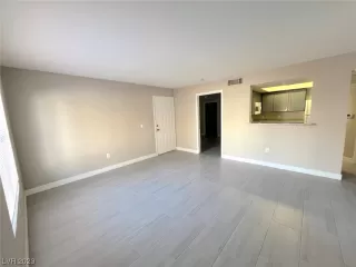 Photo #3: 2547453 Listing 