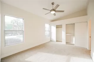 Photo #4: 2547469 Listing