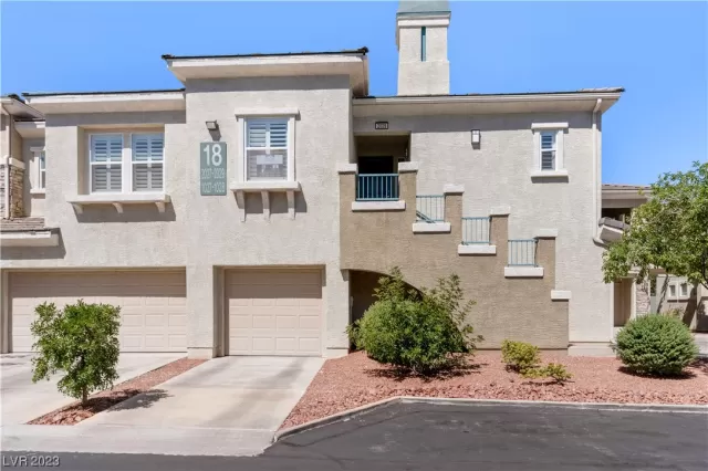 MLS: 2547471 Condo For Sale