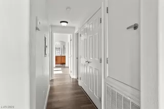 Photo #6: 2547471 Listing