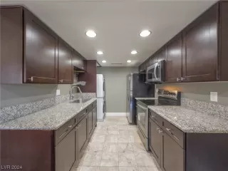 Photo #5: 2547486 Listing 