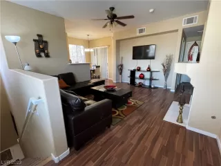 Photo #4: 2547487 Listing 