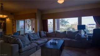 Photo #3: 2547558 Listing 