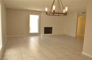 Photo #6: 2547581 Listing 