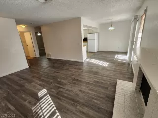 Photo #2: 2547588 Listing 