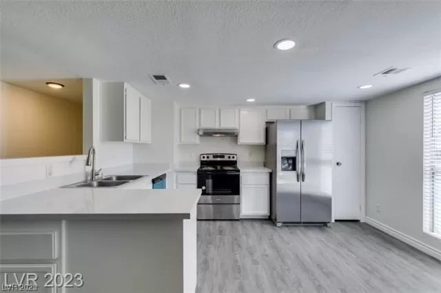 MLS: 2547594 Condo For Sale