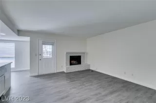 Photo #3: 2547594 Listing 