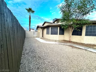 Photo #1: 2547605 Listing 