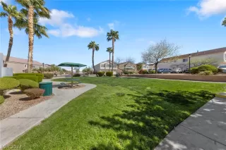 Photo #2: 2547630 Listing 