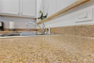 Photo #6: 2547630 Listing 