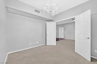 Photo #4: 2547631 Listing 