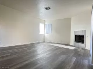 Photo #1: 2547633 Listing 