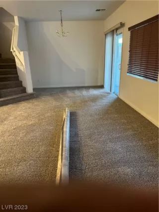 Photo #2: 2547653 Listing 