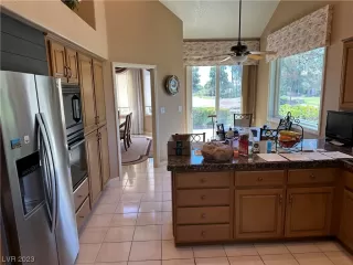 Photo #4: 2547677 Listing 