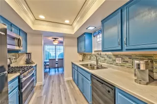 Photo #1: 2547695 Listing