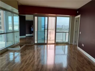 Photo #3: 2547710 Listing 