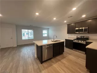 Photo #2: 2547746 Listing 