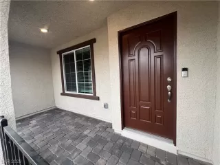 Photo #1: 2547749 Listing