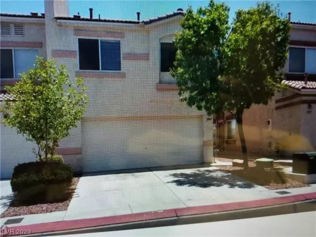 MLS: 2547764 Condo For Sale