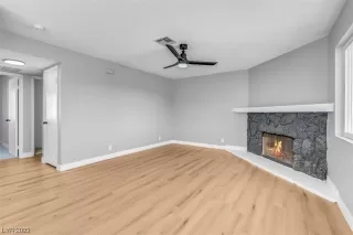 Photo #1: 2547773 Listing