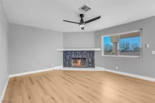 Photo #3: 2547773 Listing