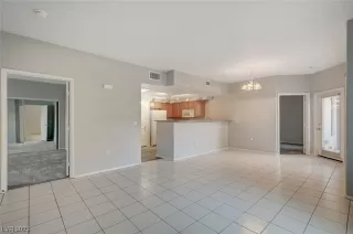 Photo #2: 2547781 Listing 