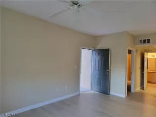 Photo #5: 2547783 Listing 