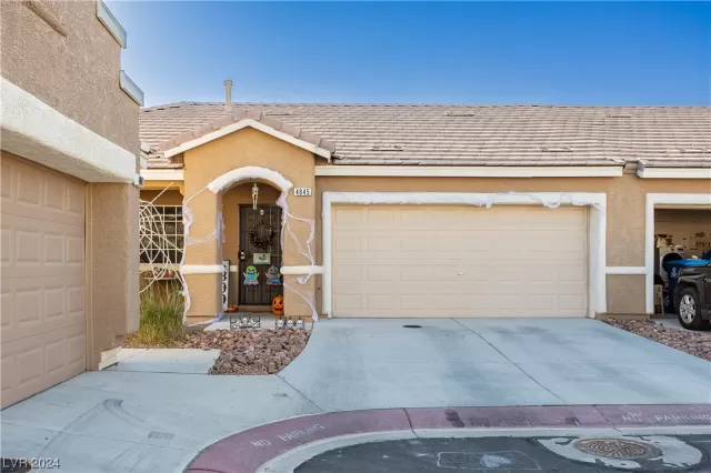 MLS: 2547850 Condo For Sale