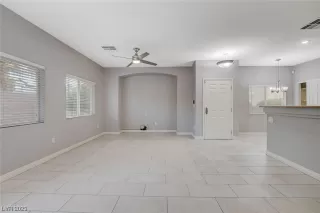 Photo #3: 2547879 Listing 