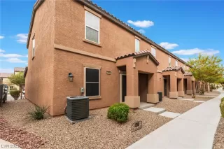 Photo #1: 2547884 Listing 