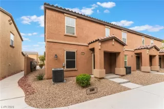 Photo #2: 2547884 Listing 