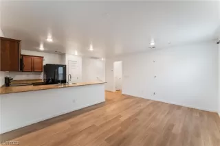 Photo #6: 2547884 Listing 