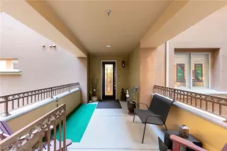 Photo #2: 2547903 Listing 