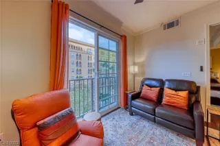 Photo #3: 2547922 Listing