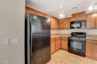 Photo #1: 2547979 Listing 