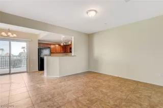 Photo #4: 2547979 Listing 