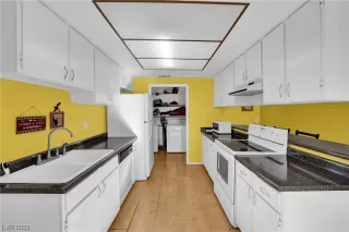 Photo #5: 2547996 Listing 