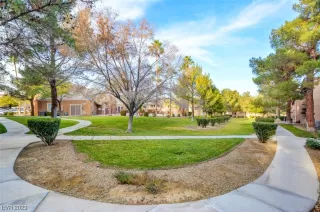 Photo #3: 2548021 Listing 